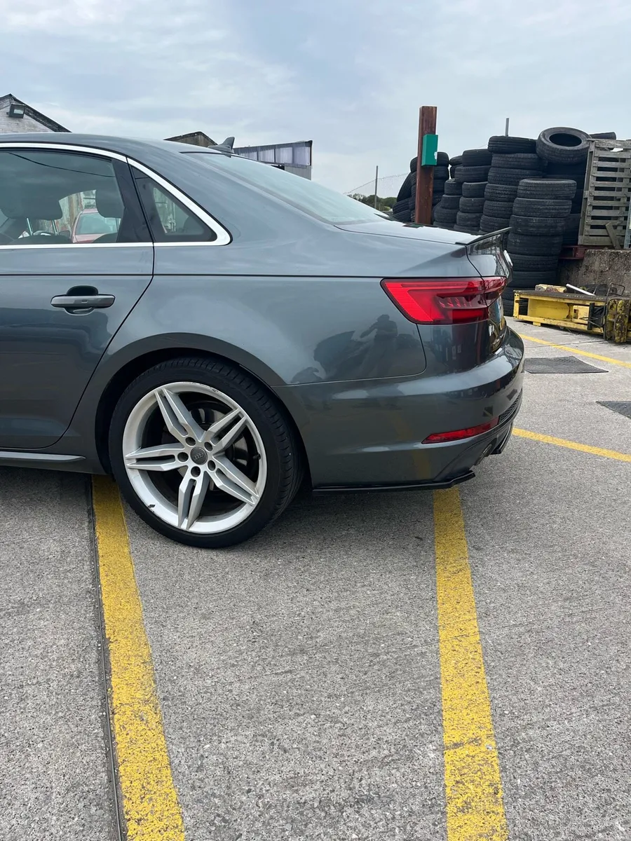 2016 Audi A4 S-line - Image 4