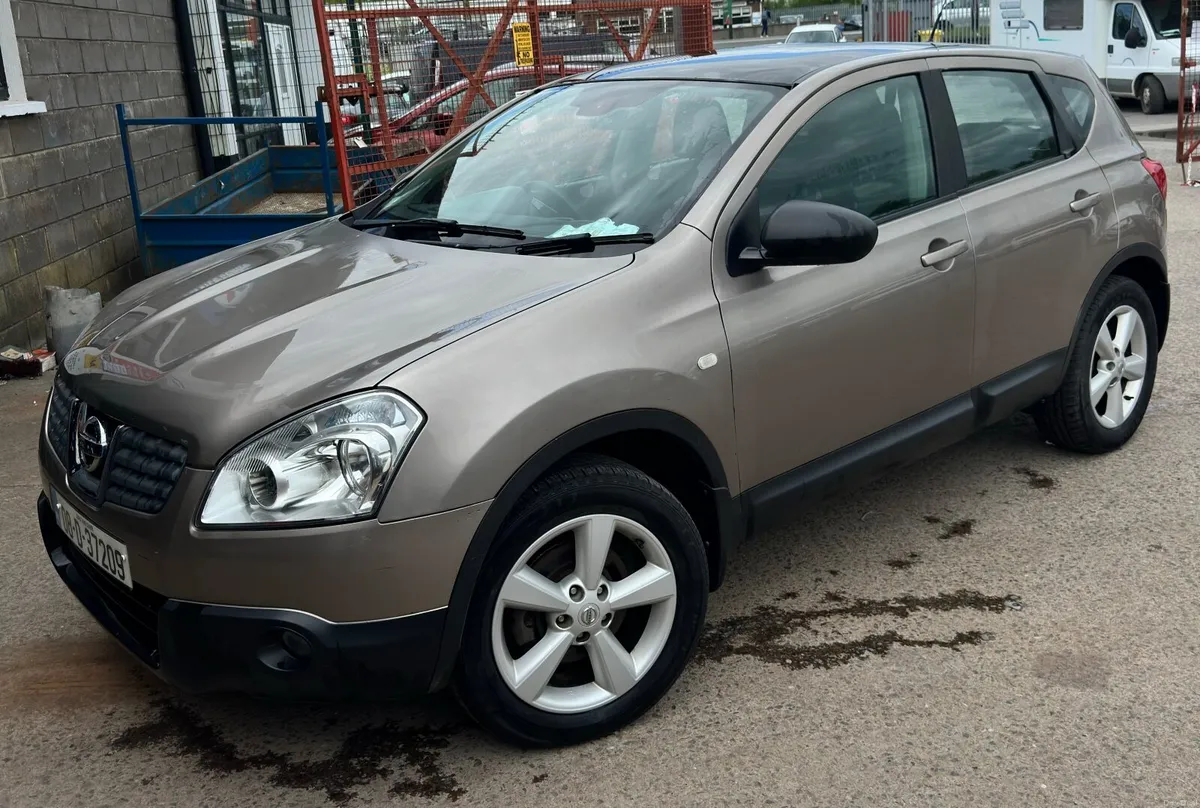 Nissan Qashqai 2008 - Image 1