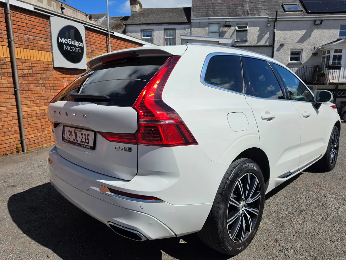 VOLVO XC60 INSCRIPTION PRO D4 AUTO WITH EXTRAS - Image 3