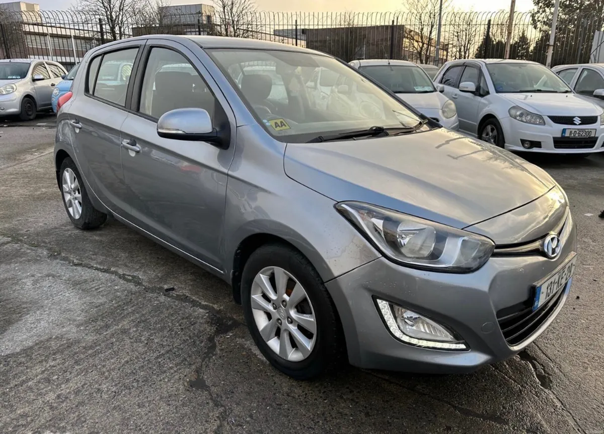Hyundai i20 2013/ New Nct - Image 2