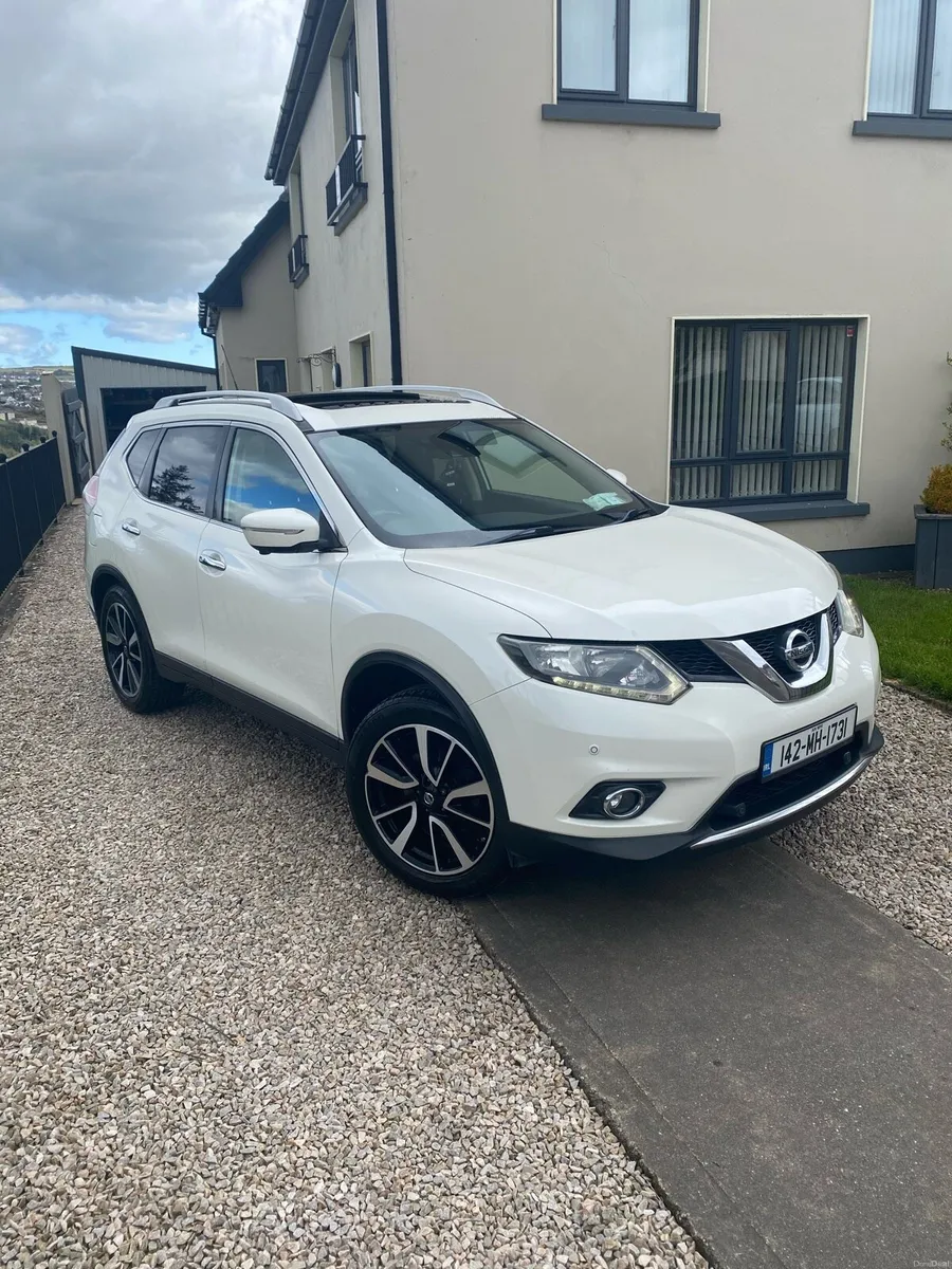 Nissan Xtrail 4x4 7 Seater - Image 1