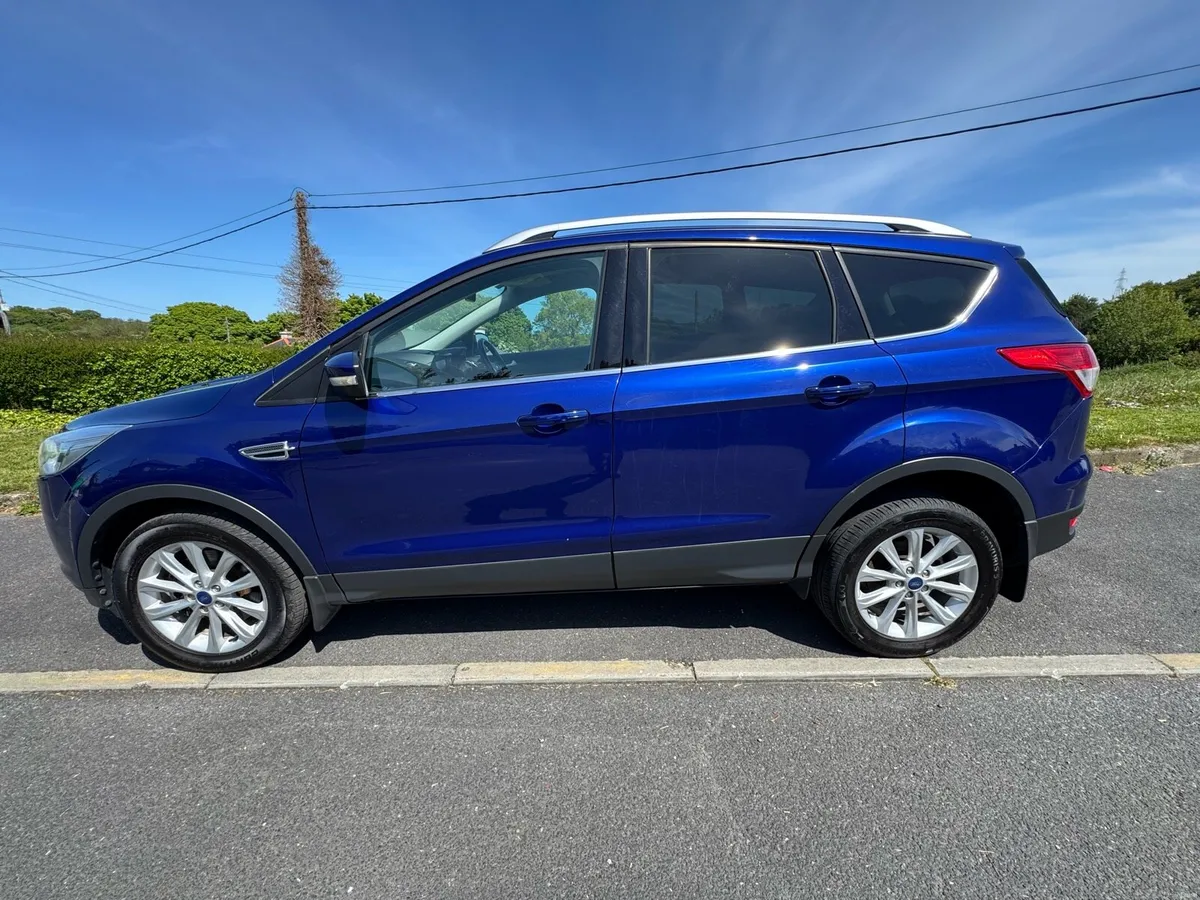 Ford Kuga - Image 3