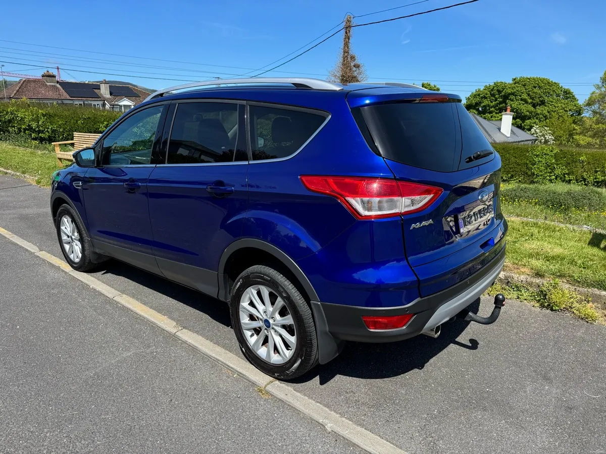 Ford Kuga - Image 4