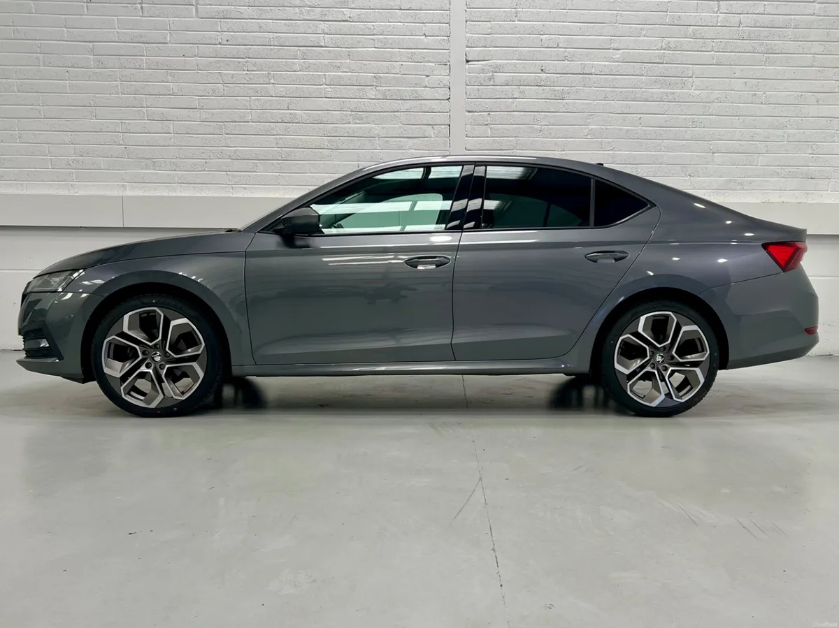Skoda Octavia SE Technology 2.0TDI 6 Speed Man - Image 4