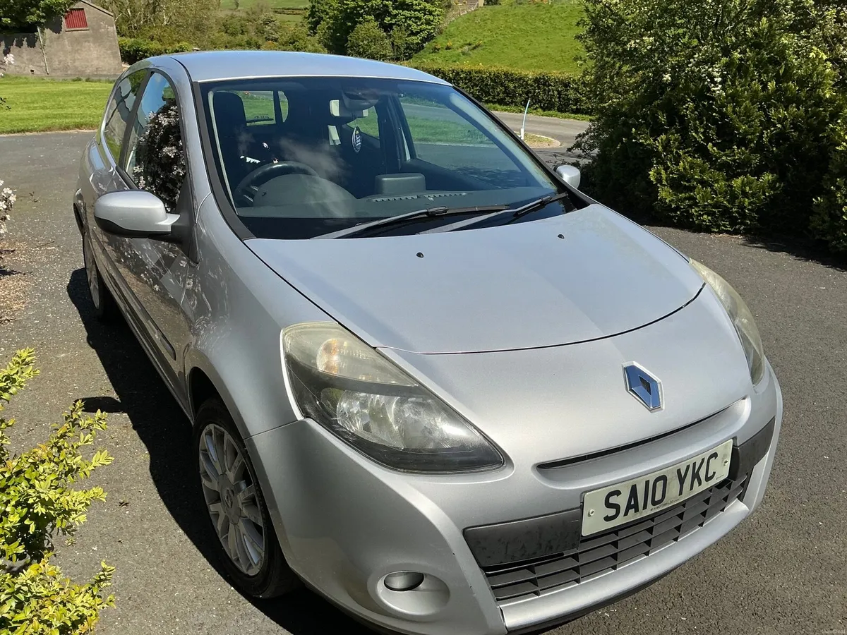 Renault Clio 2010 - Image 4