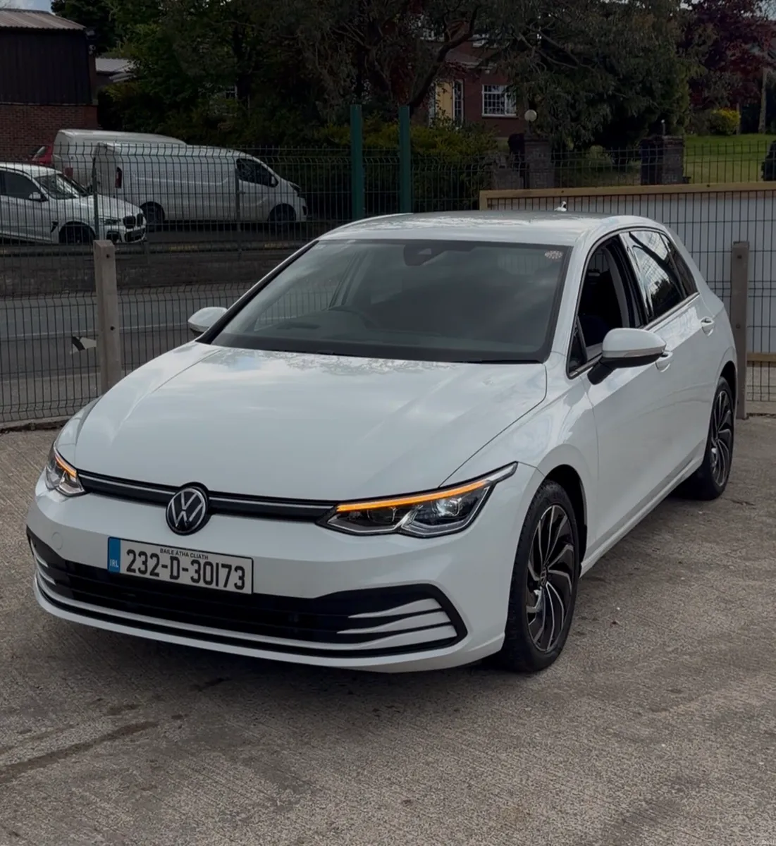 VOLKSWAGEN MK8 GOLF STYLE-2.0TDI-AUTOMATIC-44KMS - Image 1