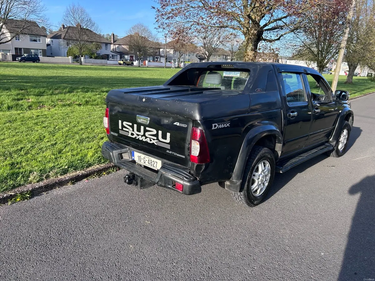 Isuzu Dmax tax and test - Image 6
