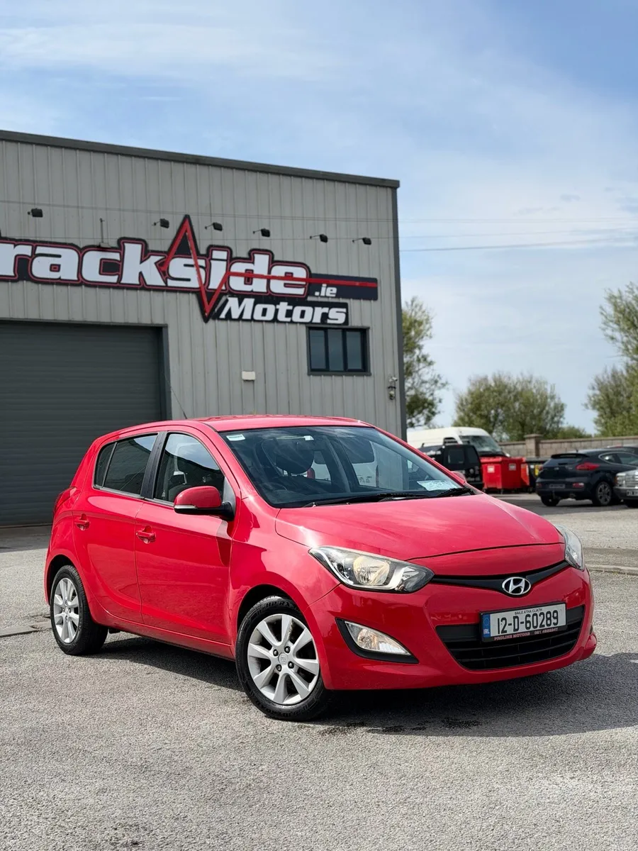 Hyundai i20 low mileage nct&tax - Image 1