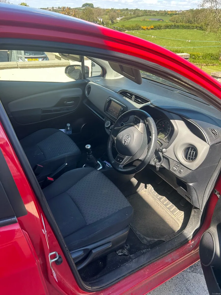 Car - Image 4
