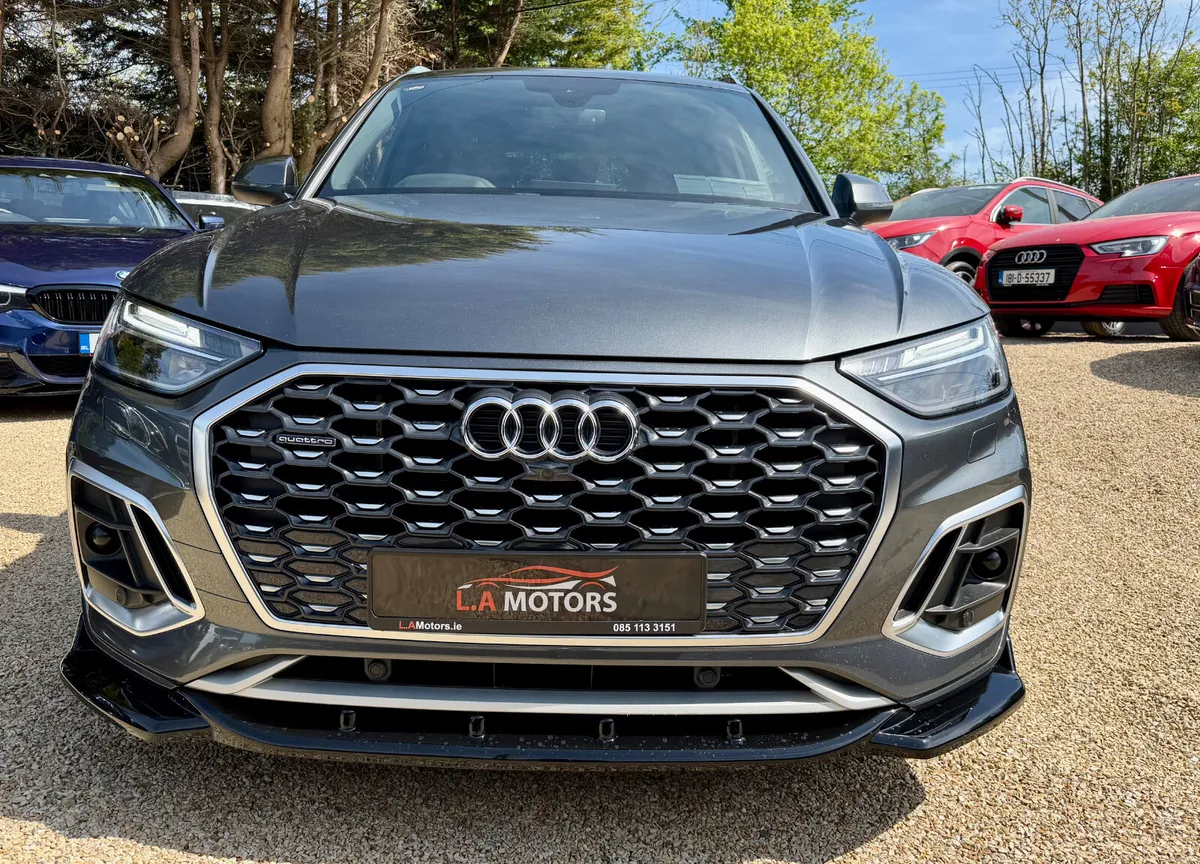 2021 Audi Q5 Sportback S-Line Petrol Hybrid - Image 4