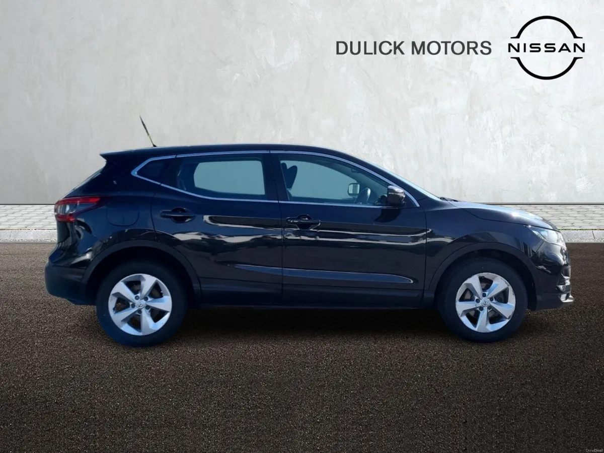 Nissan Qashqai 1.5 DSL XE - Image 3