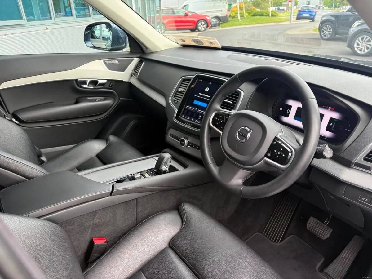 Volvo XC90 XC90  / Plug in Hybrid / 7 Seats - Image 3