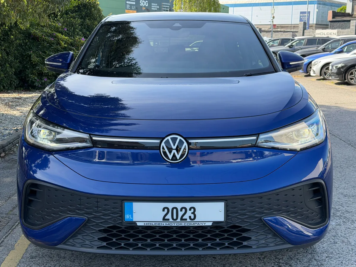 2023 Volkswagen ID.5..PAN ROOF..HEAD-UP DISPLAY - Image 4