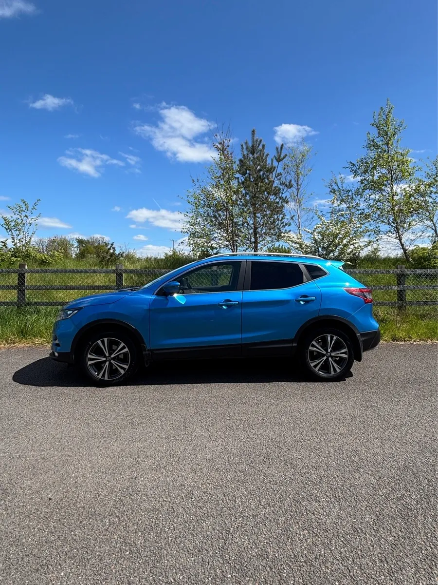 2019 (191) Nissan Quashqai SV Sunroof - Image 3