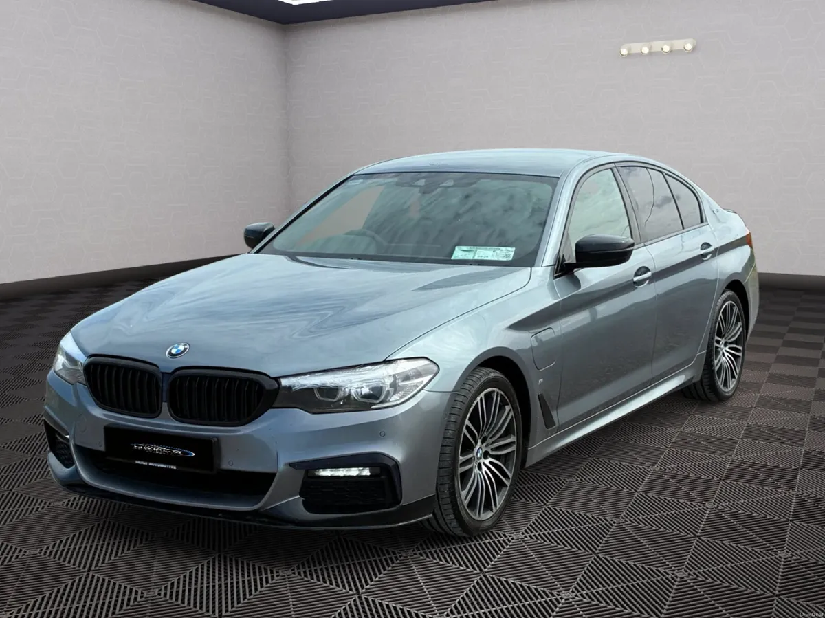 BMW 5-Series M-Sport - Image 2