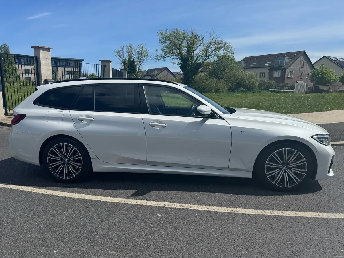 BMW 330i Touring 2021 M Sport edition - Image 3