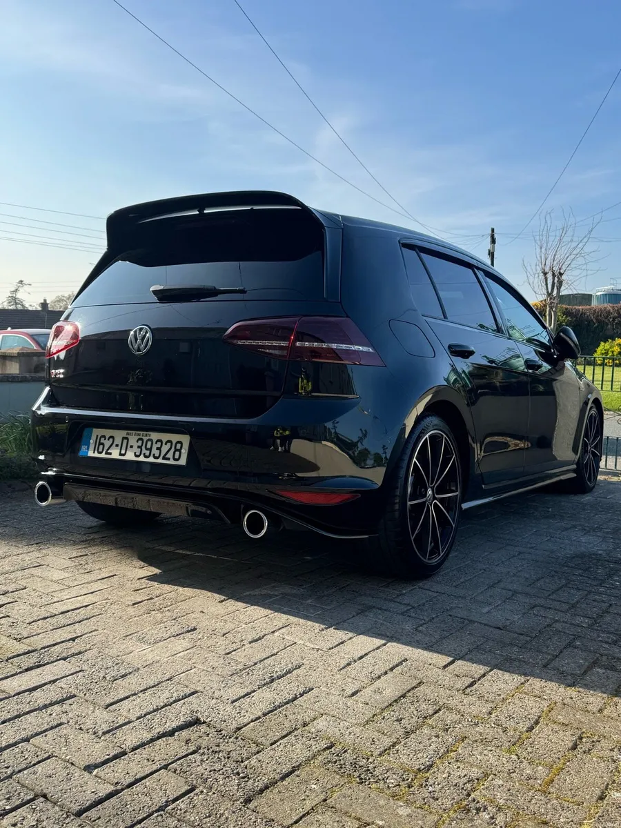 Volkswagen Golf GTi Clubsport DSG - Image 3
