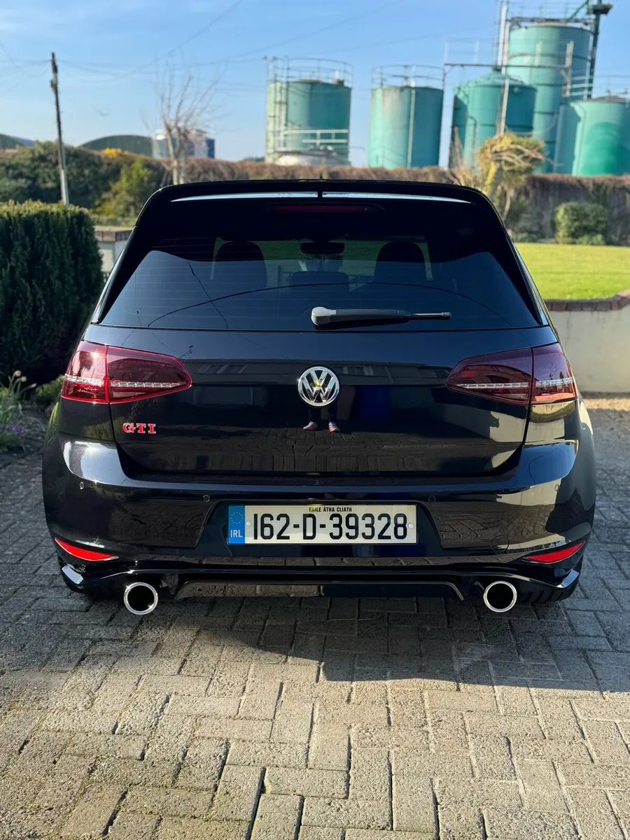 Volkswagen Golf GTi Clubsport DSG - Image 4
