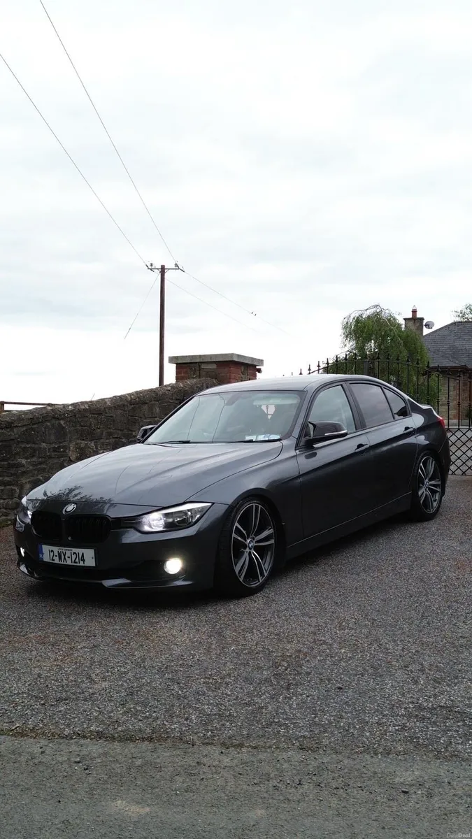 BMW 316D automatic - Image 1