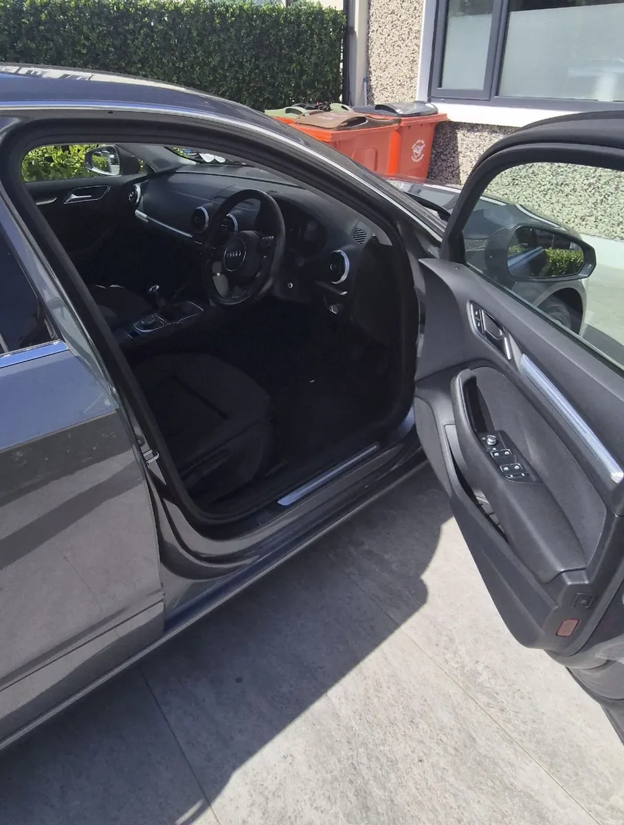 Audi A3 2015 Sportsback TFSI - Image 3