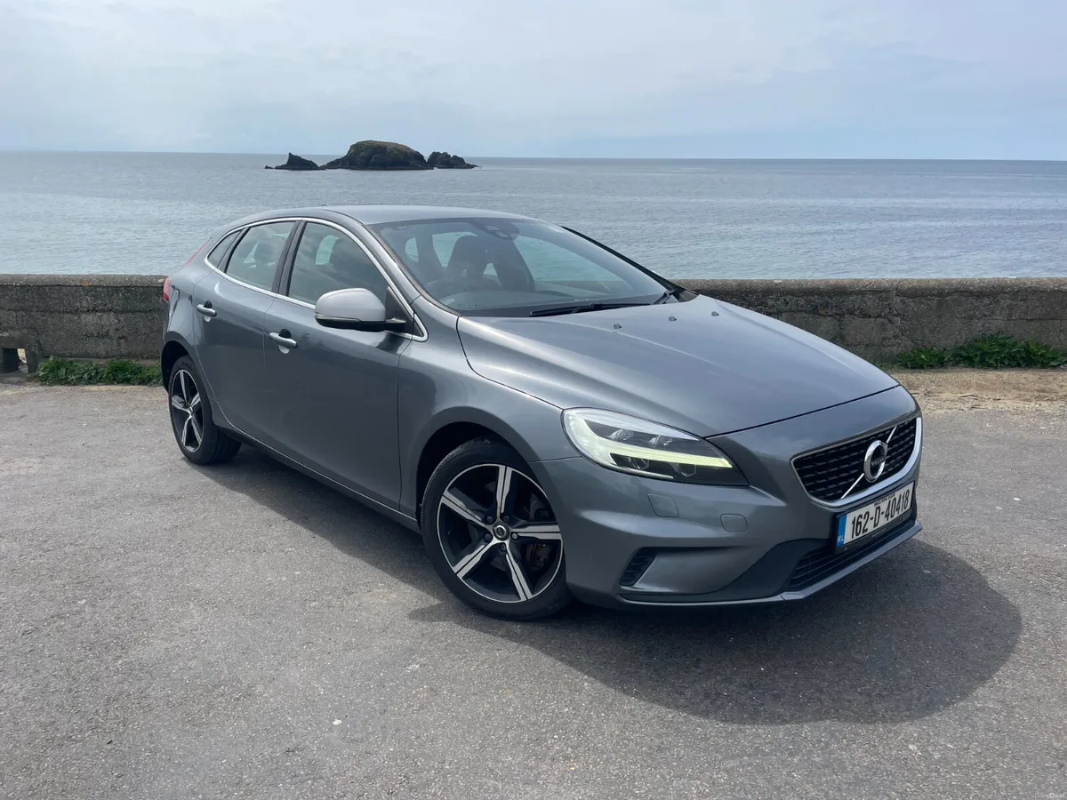 162 Volvo V40 R-Design.. Auto.. Low KMs.. 1 Owner - Image 1