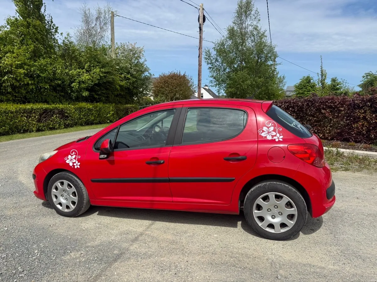 Peugeot 207 1.4 petrol - Image 2