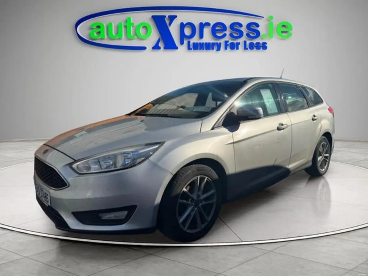 Ford Focus Style 1.6tdci 95PS Estate 4DR - Image 2
