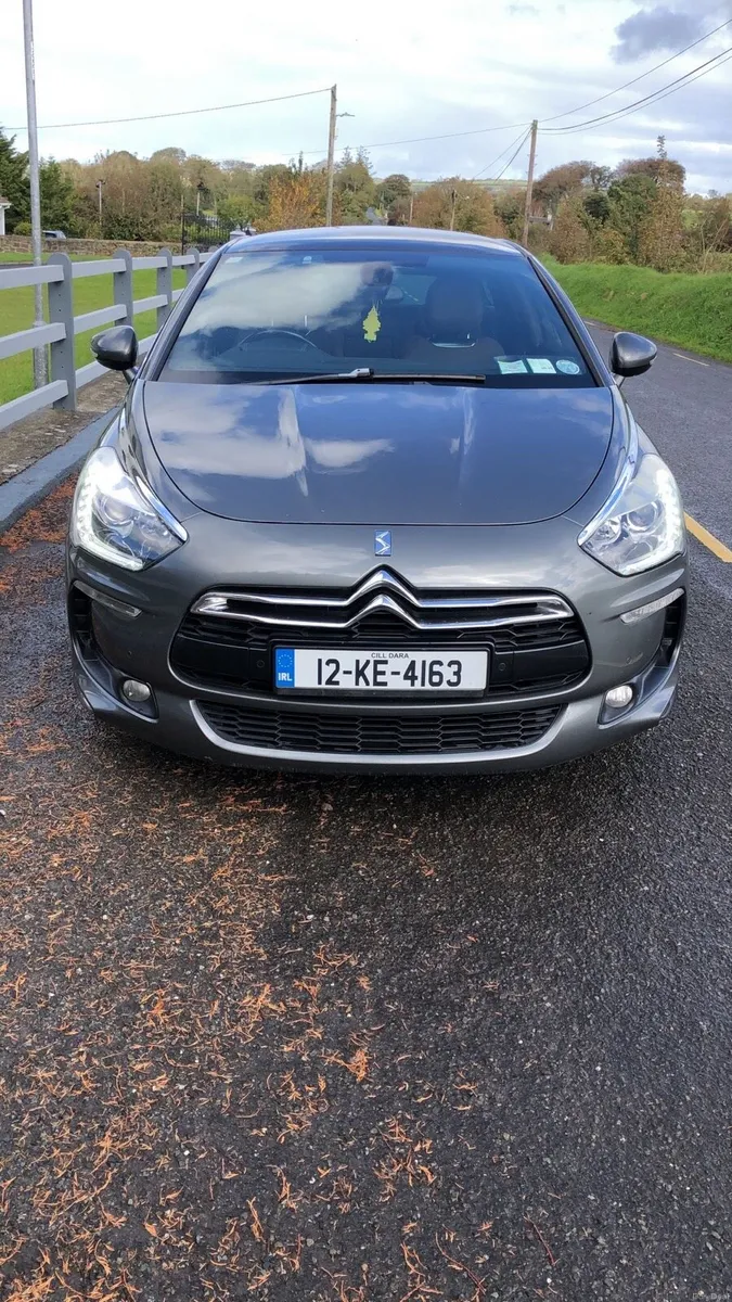 Car for sale - Image 2
