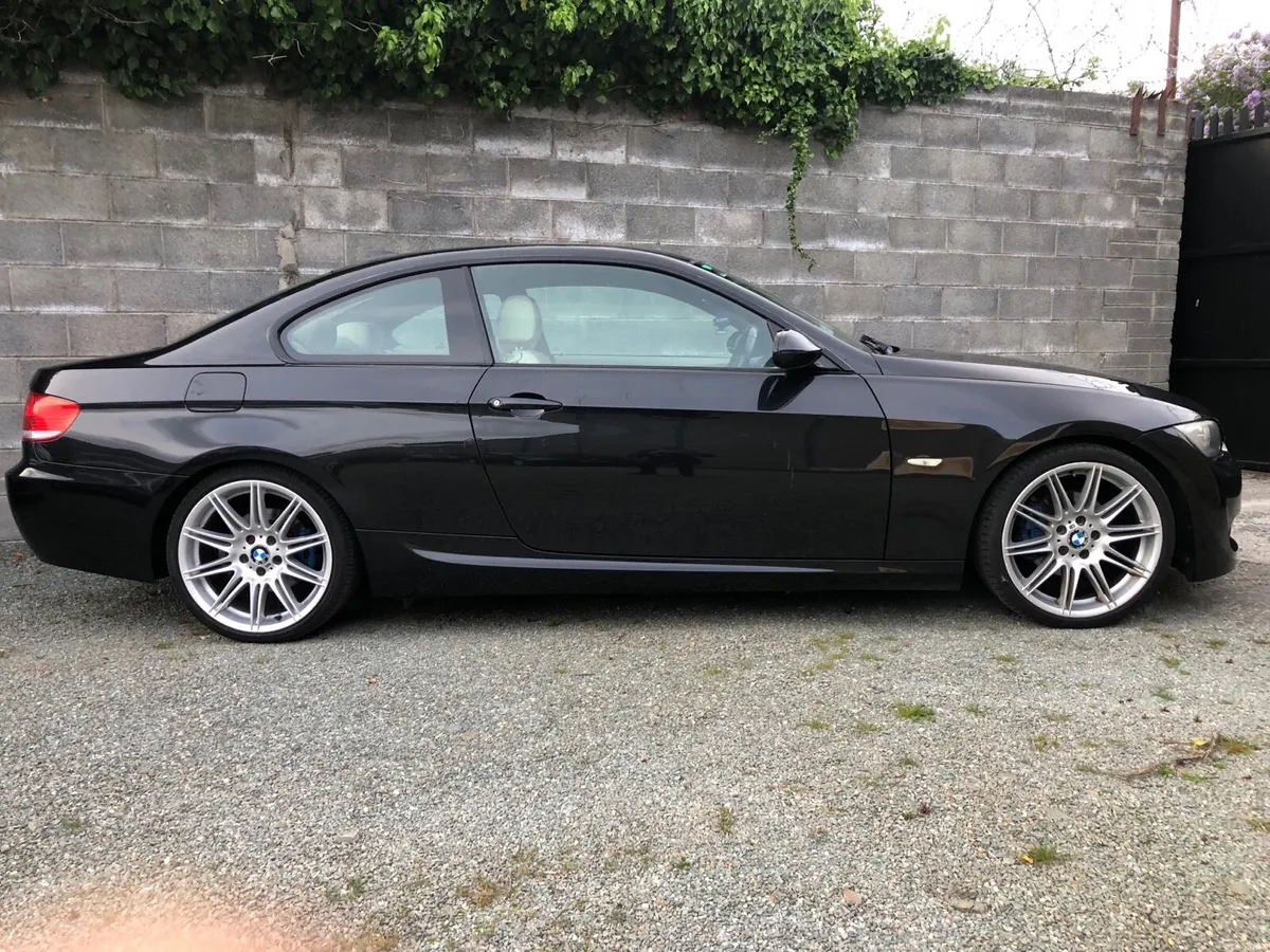 BMW 320 M Sport high line coupe 2.l Petrol - Image 3