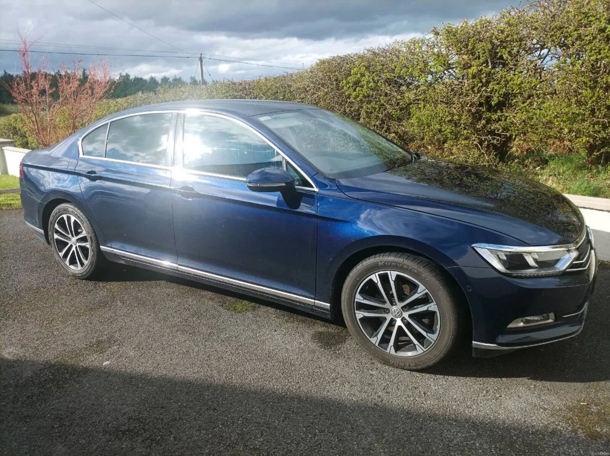 Volkswagon Passat 2.0 Highline - Image 1