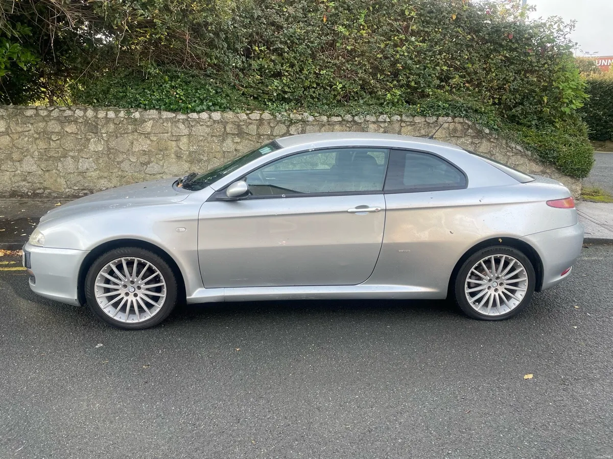 Alfa gt nct today until march 2027 - Image 2
