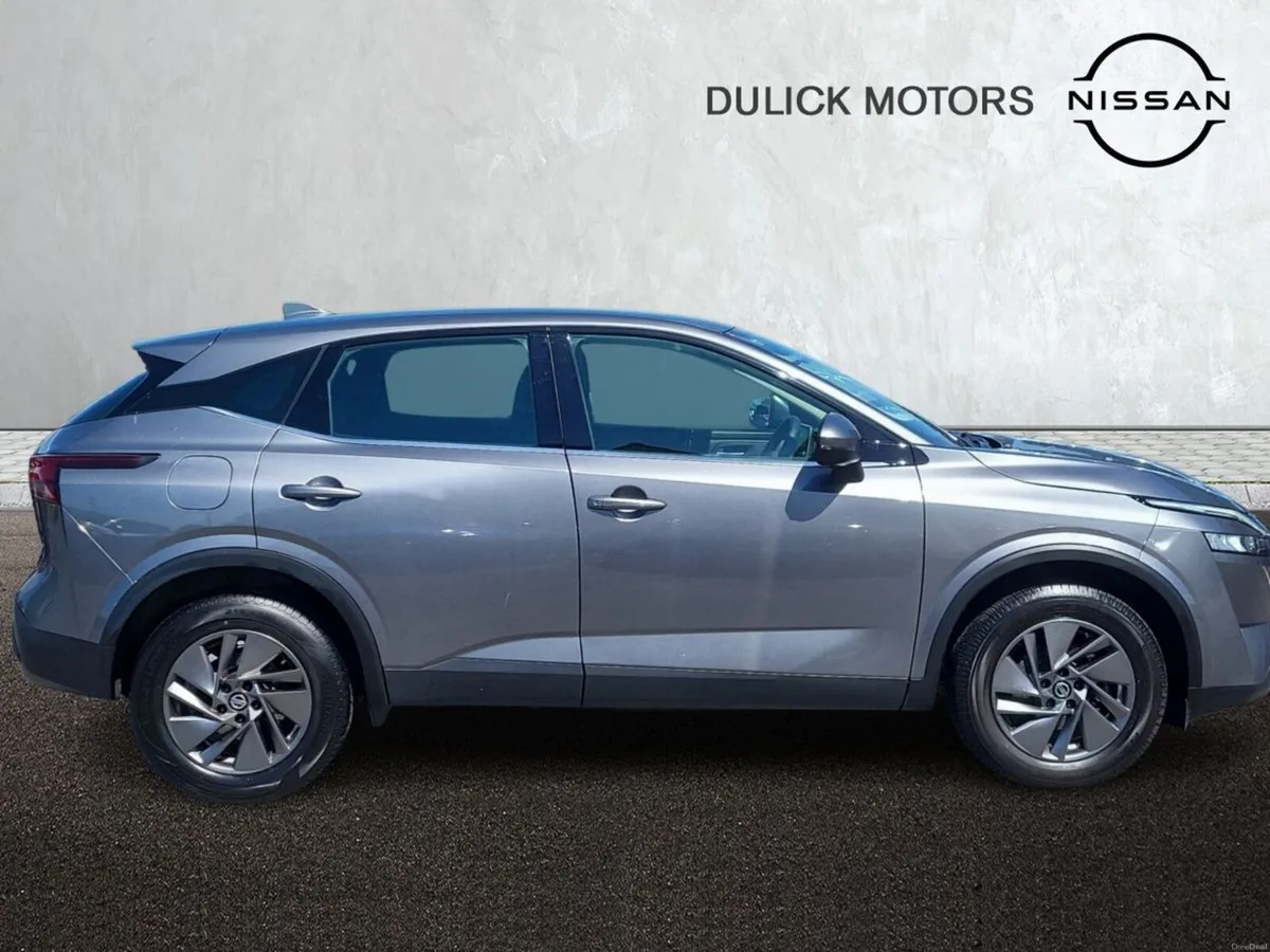 Nissan Qashqai 1.3 PET MILD HYBRID SV - Image 3