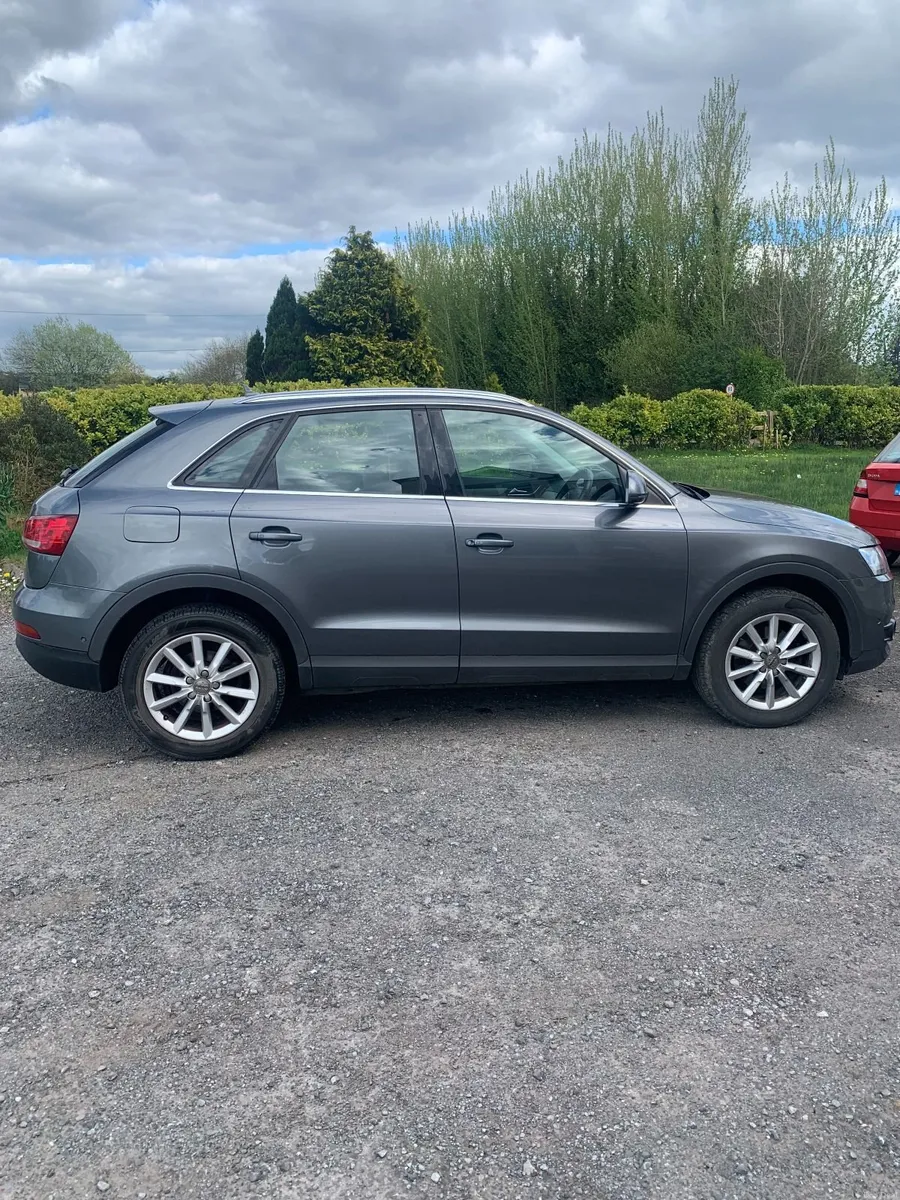 Audi Q3 2014 - Image 1