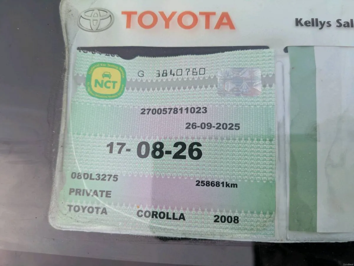 Toyota Corolla - Image 2