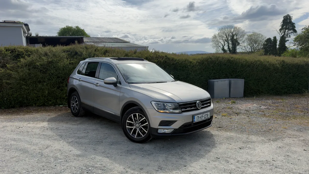 2017 2.0TDI Volkswagen Tiguan (Sunroof Model) - Image 1