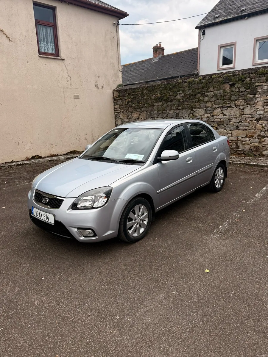 Kia Rio - Image 1