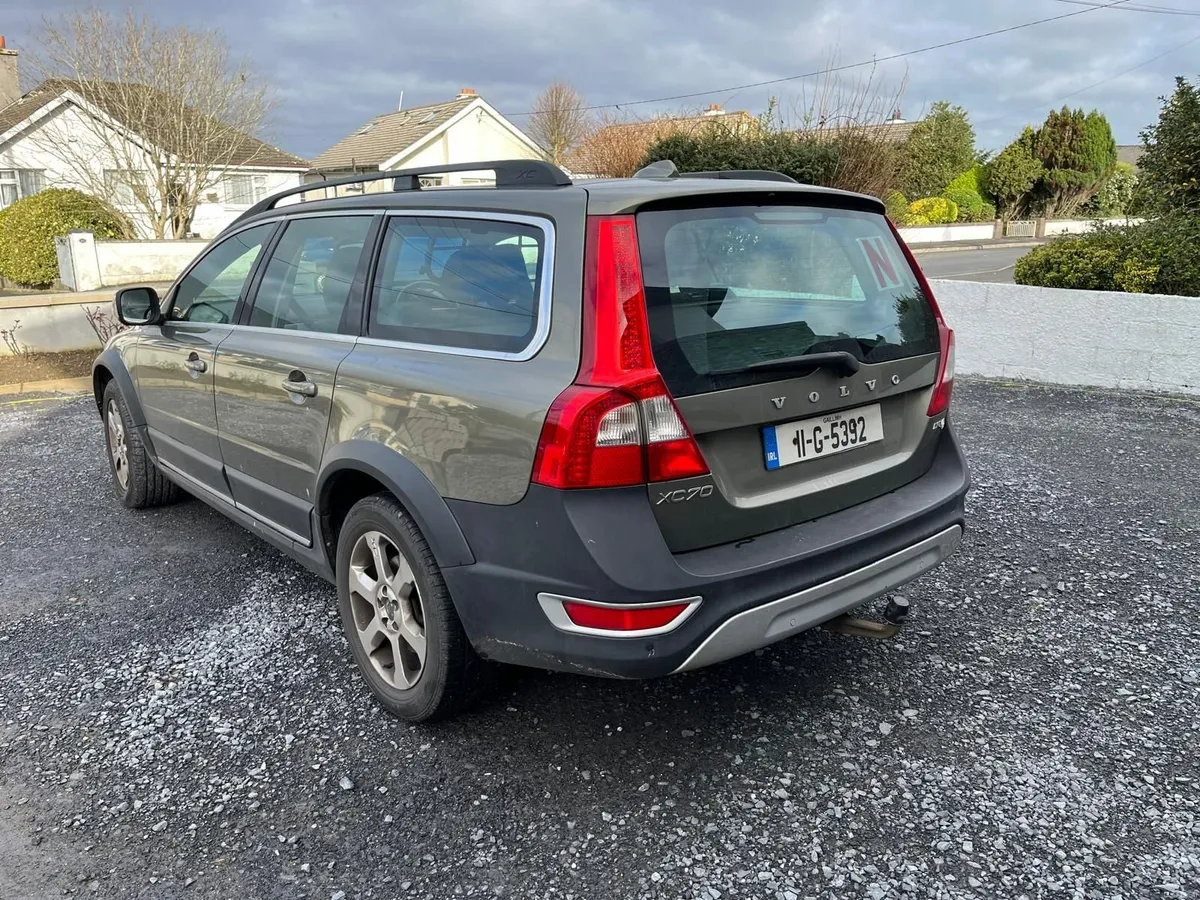 Volvo XC70 2011 - Image 1