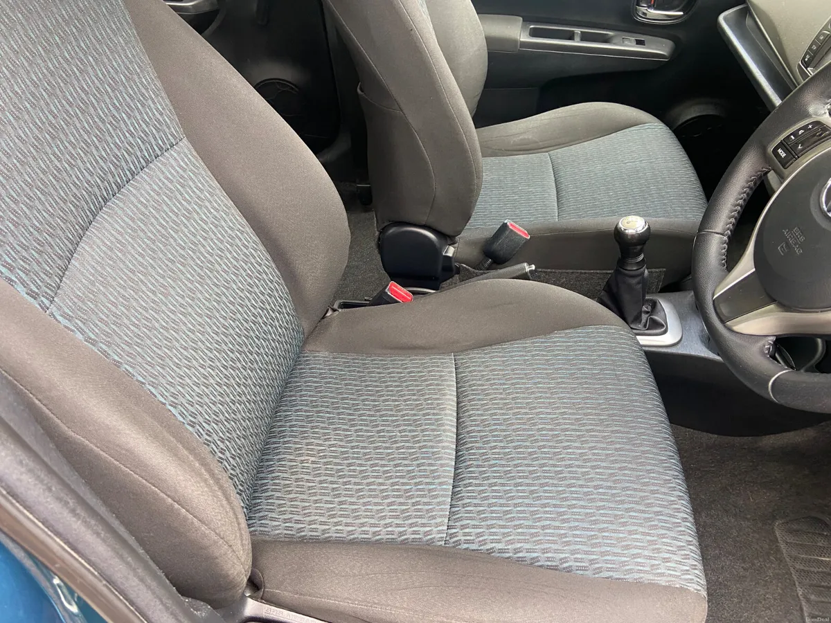 Toyota Yaris 2012NCT 02/27 taxed 12/26 - Image 3
