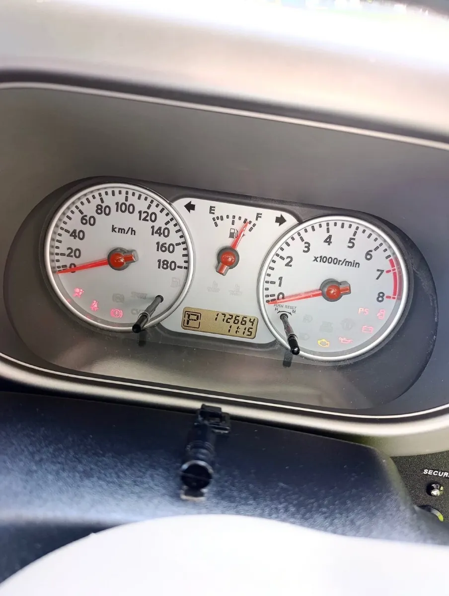 Nissan Cube 2008 Automatic - Image 3