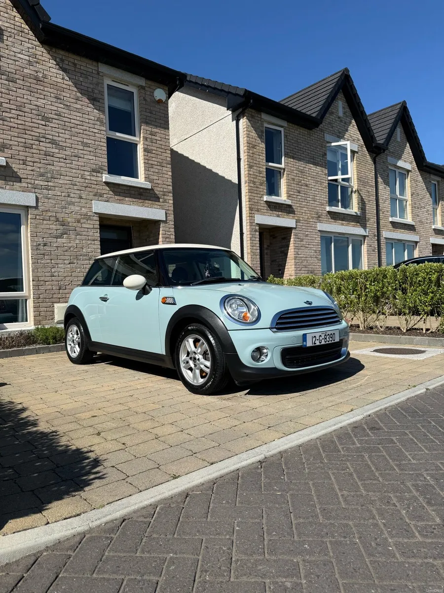 2012 Mini Cooper - Image 1