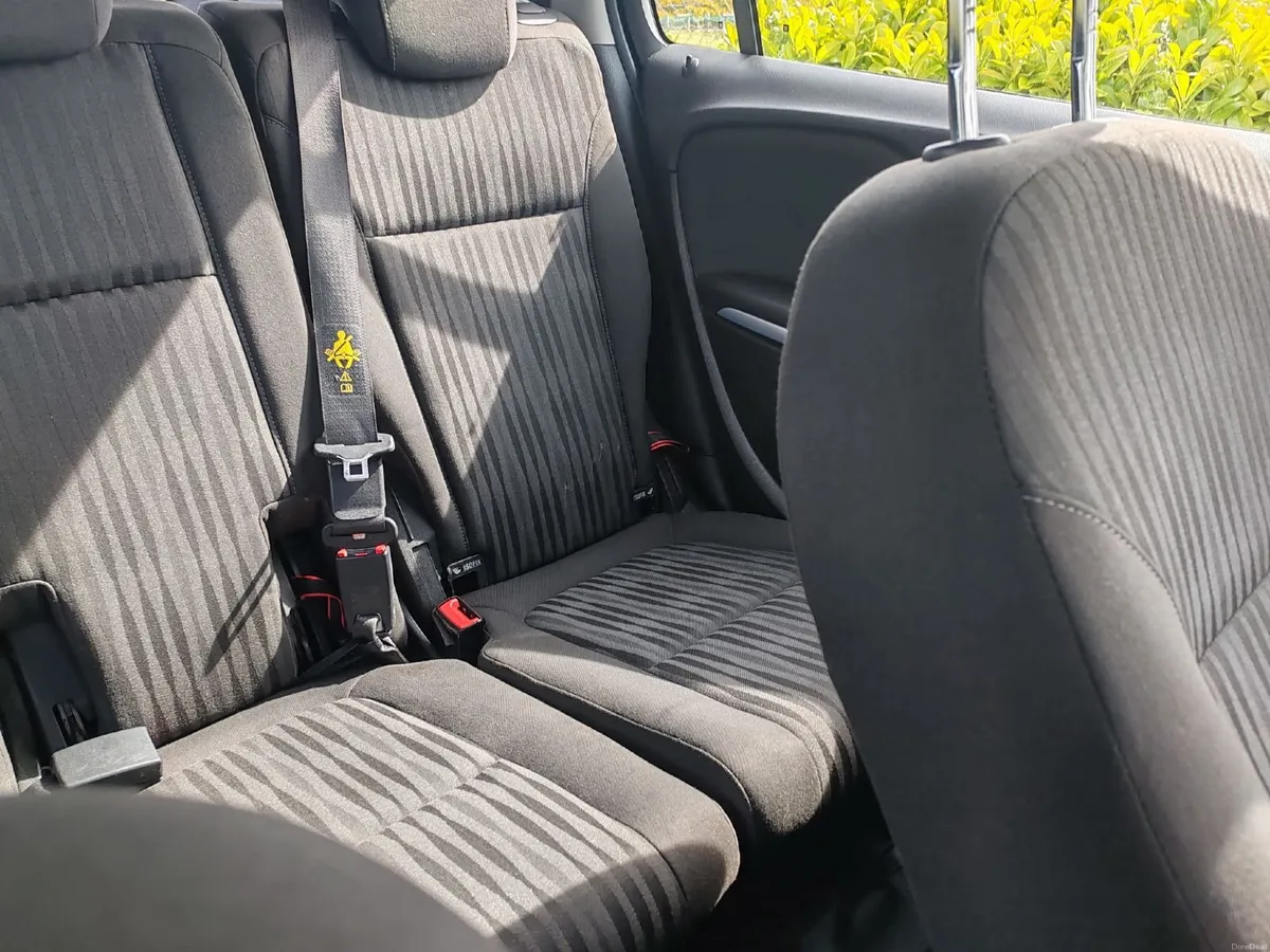 Vauxhall Zafira 2015 - Image 3