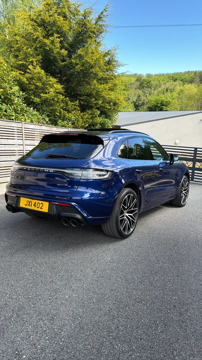 2023 Porsche Macan S 7 Speed AUTO - Image 3