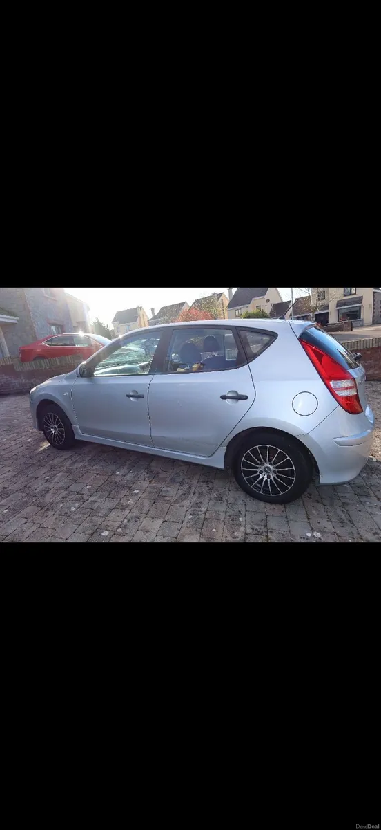 Hyundai i30 2011 - Image 1