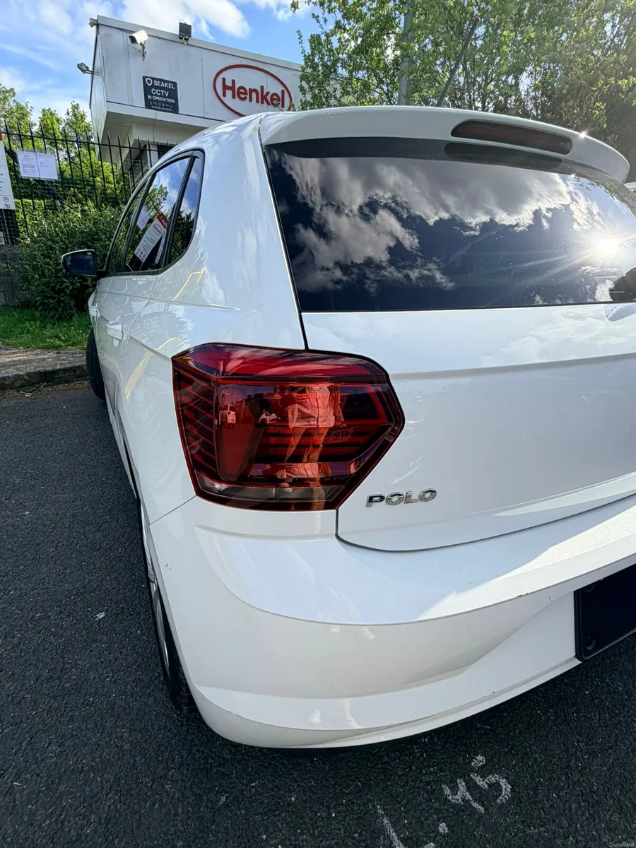 Volkswagen Polo 2019 1.0 White - Image 6