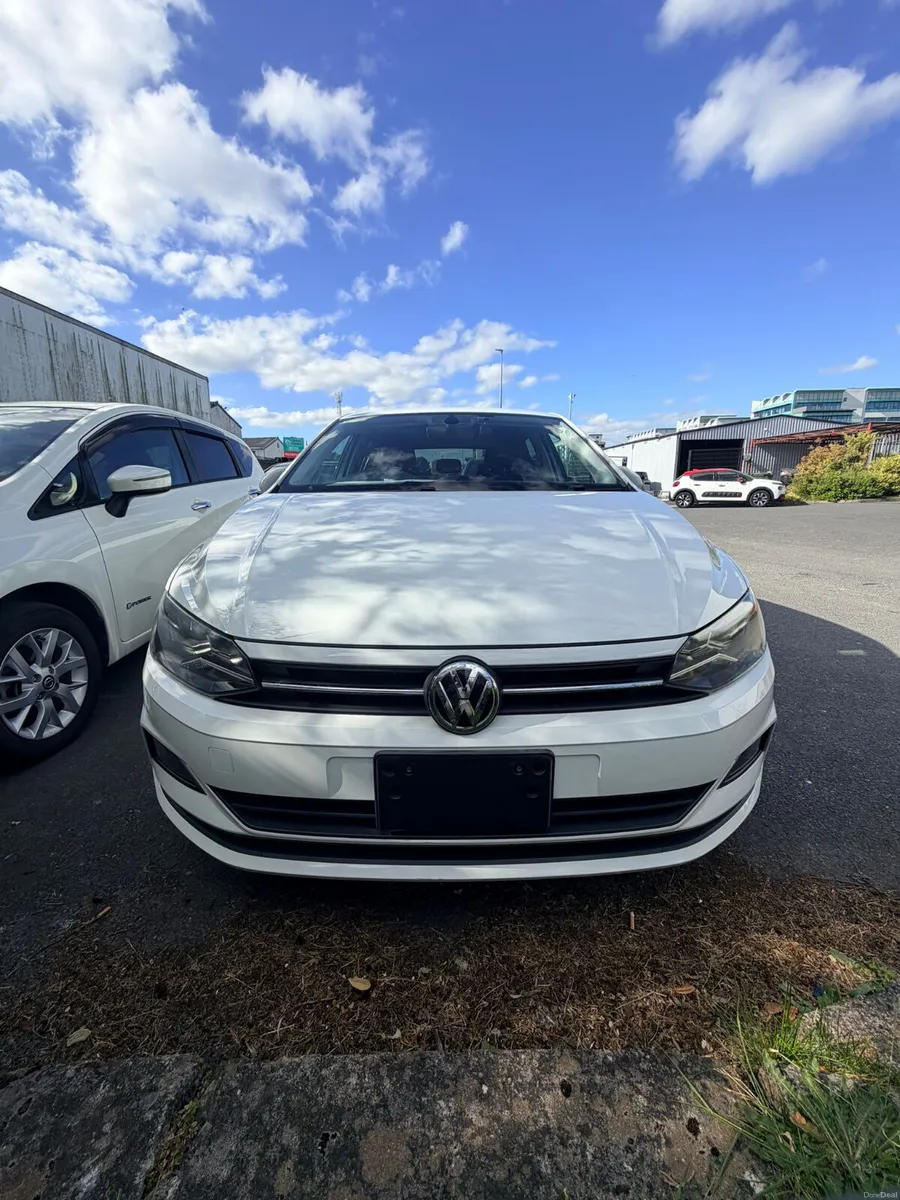 2019 Volkswagen Polo White - Image 1