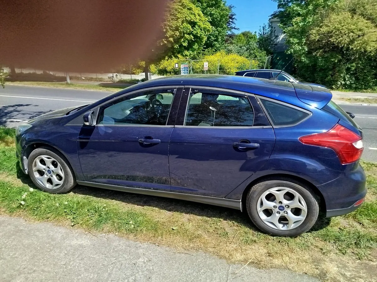 11 Ford focus 1.6 Diesel €1950 Ono - Image 2