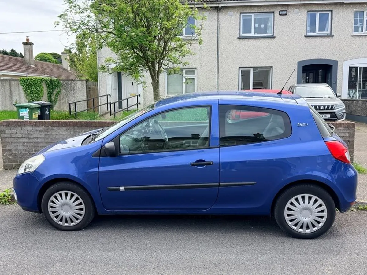 Renault Clio 1.2 Bizu 75BHP 3DR, 2011 - Image 3