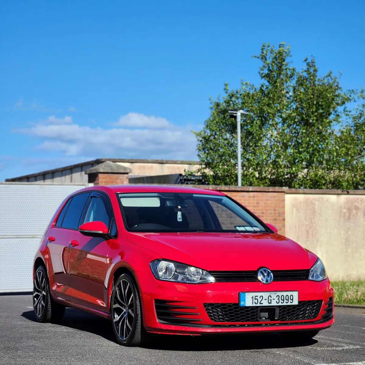 152 Volkswagen Golf 1.6tdi Automatic - Image 2