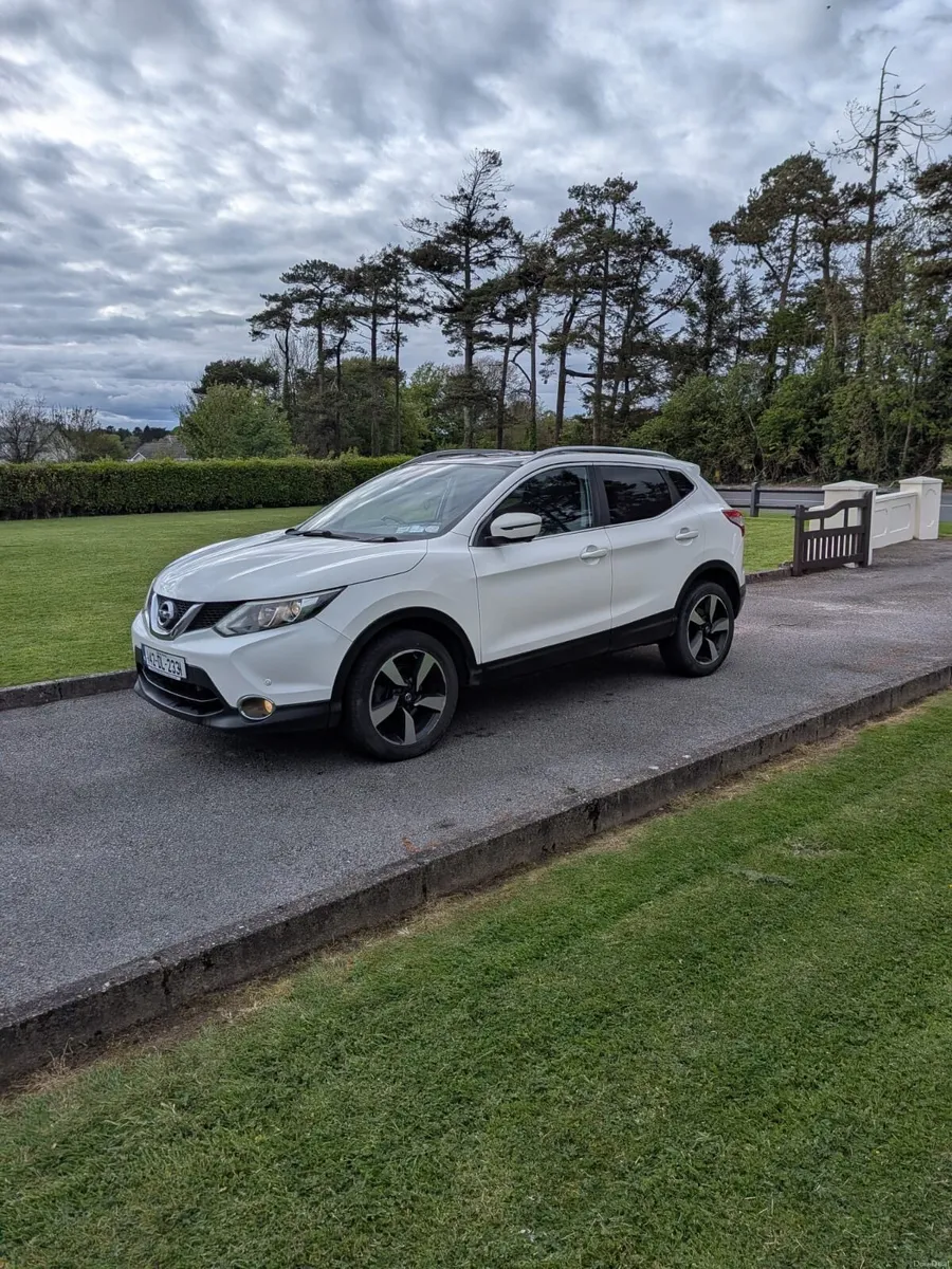 2014 Nissan Qashqai - great spec - Image 1