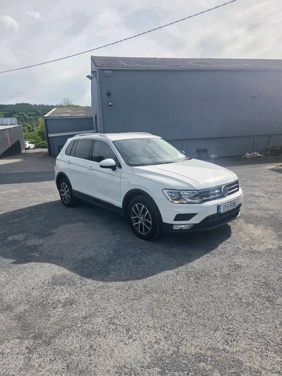 17 VW TIGUAN 2.O D AUTOMATIC - Image 1